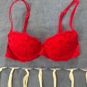 ✨SOLD✨VS PINK Date Push-up Bra- 32A